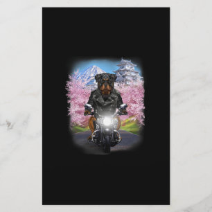 Rottweiler-Hund auf Motorradtour durch japanische Briefpapier
