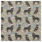Rottweiler Hunde und Hundespielzeug tauchen Stoff (Muster)