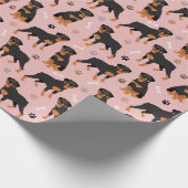 Rottweiler-Hundebeinen und -Paws-Wrapping Paper Geschenkpapier (Ecke)