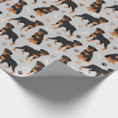 Rottweiler-Hundebeinen und -Paws-Wrapping Paper Geschenkpapier (Ecke)