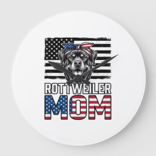 Rottweiler-Mama-patriotisches-vintage-Hunde-Shirt- Große Wanduhr