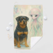 Rottweiler mit Außerirdischem Golfhandtuch (Insitu)