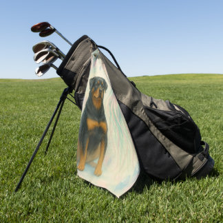 Rottweiler mit Außerirdischem Golfhandtuch