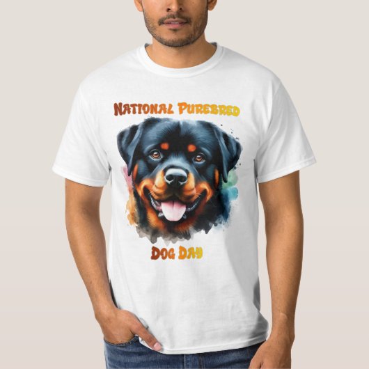 Rottweiler-Posen zum Nationalfeiertag T-Shirt (Vorderseite)