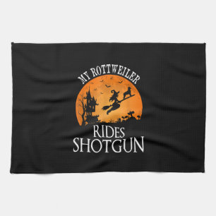 Rottweiler Rides Shotgun Dog Lover Halloween-Party Geschirrtuch