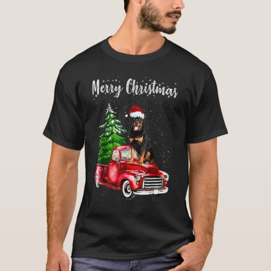 Rottweiler Riding Red Truck Merry Christmas Dog S T-Shirt (Vorderseite)