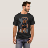 Rottweiler Royalty: Power in Every Pixel T-Shirt (Vorne ganz)