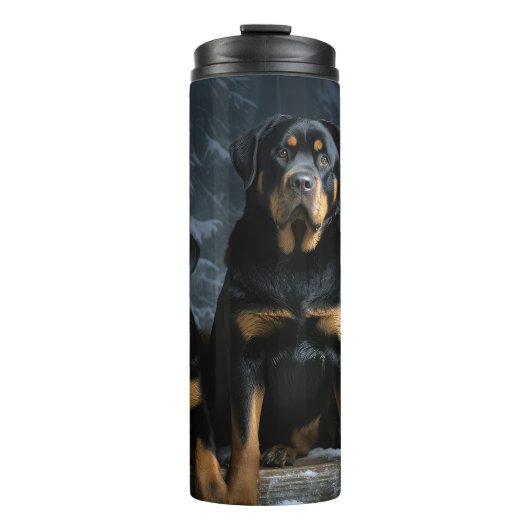 Rottweiler Snowy Sleigh Weihnachtsdekor Thermosbecher (Vorderseite)