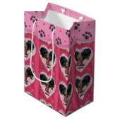 Rottweiler Valentinstag Mittlere Geschenktüte (Vorderseite Schrägansicht)