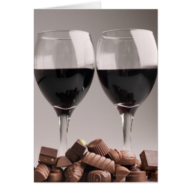 Rotwein mit Pralinen (Vorne)