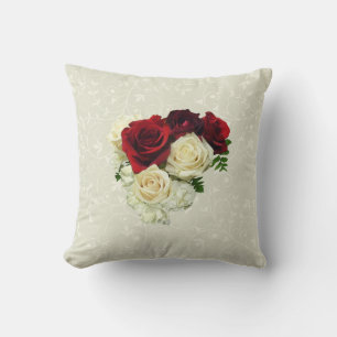 Rotweißes Rosenherz Kissen
