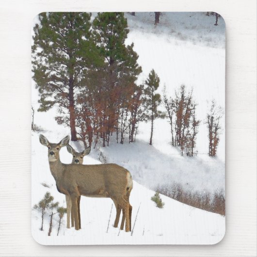 Rotwild auf Berg Mousepad (Vorne)