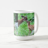 Rotwild, die Kitz küssen Kaffeetasse (VorderseiteRechts)