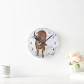 Rotwild-Dollar im Winter-Schnee Runde Wanduhr (Zuhause)
