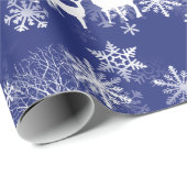 Rotwild-HäschenFox im Holz im Schnee auf blauer Geschenkpapier (Rolleneckpunkt)
