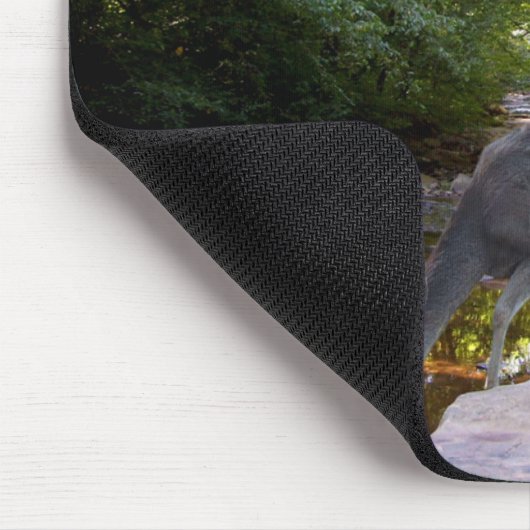Rotwild-Nebenfluss Mousepad 01 (Ecke)