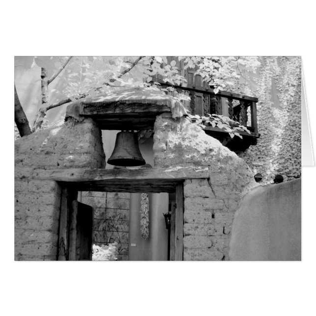 Rough adobe bell in entrway, Santa Fe, New (Vorderseite (Horizontal))