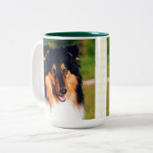 Rough Coil Collie Zweifarbige Tasse (Vorderseite Links)