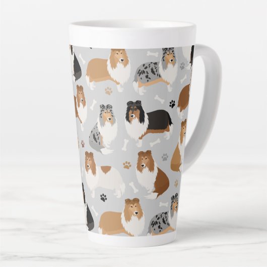 Rough Collie Paws and Bones Latte Tasse (Rechte Ecke)