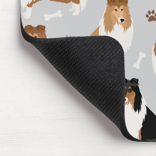Rough Collie Paws and Bones Mouse Pad Mousepad (Ecke)