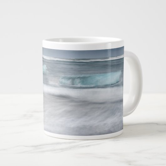 Rough Seascape mit Eis Jumbo-Tasse (Vorderseite Rechts)