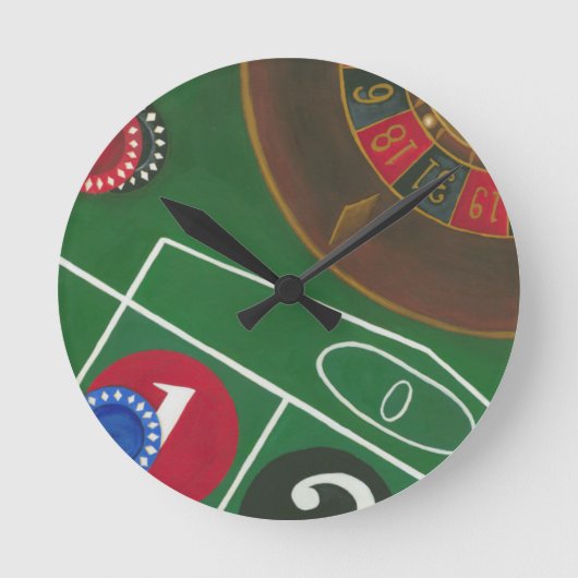 Roulette Table with Chips and Wheel Runde Wanduhr (Vorderseite)