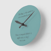 Round Clock with Paulo Coelho Quote Runde Wanduhr (Winkel)