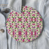 Round floral pattern with intricate purple  button (Beispiel)
