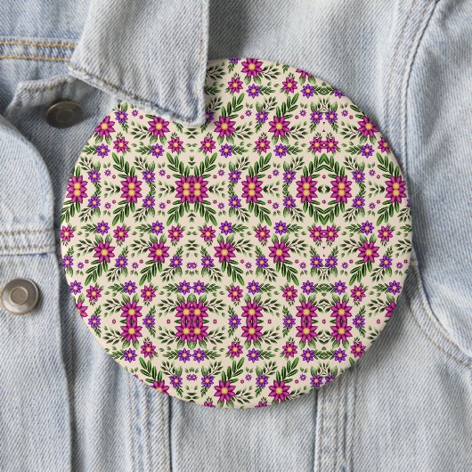 Round floral pattern with intricate purple  button (Beispiel)