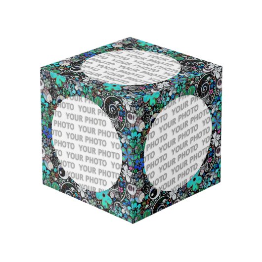 Round in Square Frame Blume Power 3 + Ihr Foto Würfel (Vorderseite Schrägansicht)