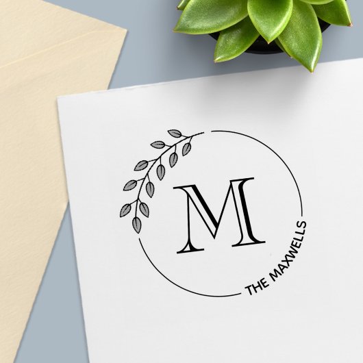 Round Leaves Wreath Monogram Initial Family Name Permastempel