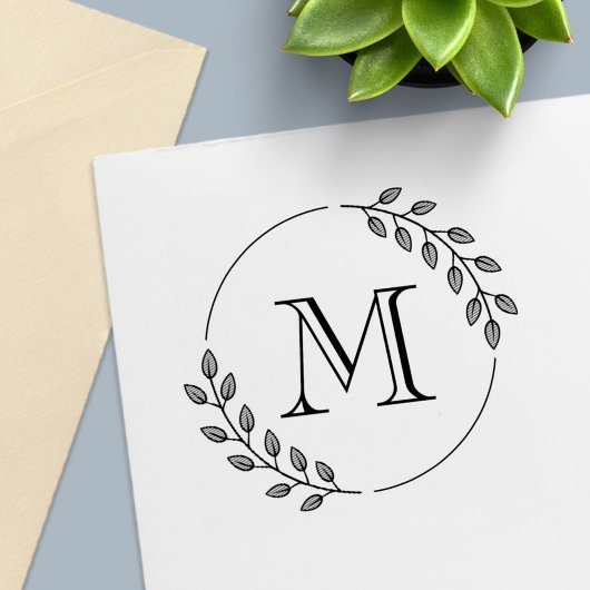 Round Leaves Wreath Monogram Initial Permastempel