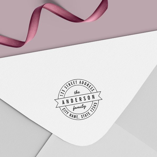 Round Ribbon Moderne Familienname Rücksendeadresse Permastempel