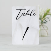 Rounded White/Gold Foil Table No. 1 Folieneinladung (Stehend vorne)