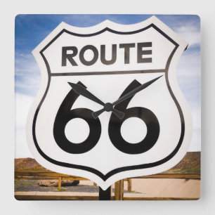 Route 66 road sign, Arizona Quadratische Wanduhr