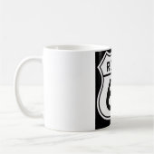 „ROUTE 66 " zerteilt Kaffeetasse (Links)