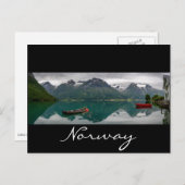 Rowboote mit Reflexion auf der norwegischen schwar Postkarte (Vorne/Hinten)