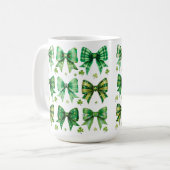 ROWS OF GREEN IRISH CELTIC BOWS KAFFEETASSE (Vorderseite Links)