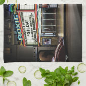 Roxie Bild-Show 2 Geschirrtuch (Gefaltet)