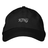 Royal Black Adjustable Cap mit fett "King"
