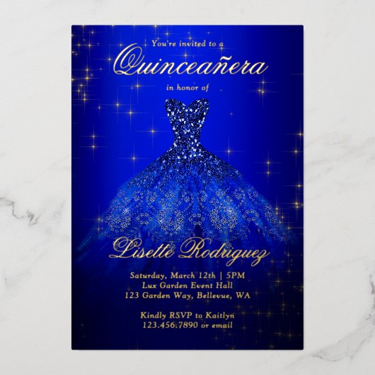 Royal Blue and Gold Themed Quinceanera Real Folieneinladung (Vorderseite)
