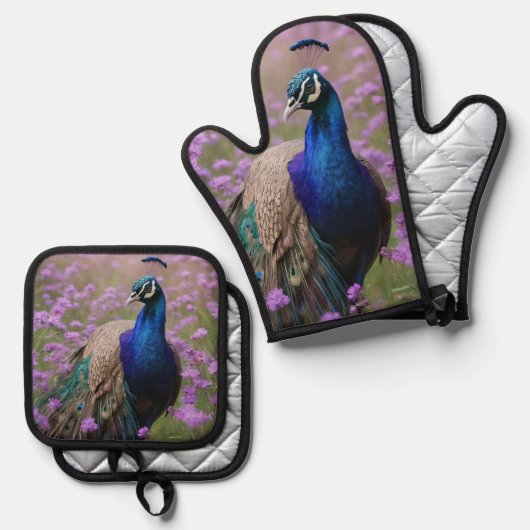 Royal Blue: Blue Peacock in Lavender Field, Ofenhandschuh & Topflappen-Set (Vorderseite/Rückseite)