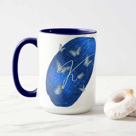 Royal Blue Butterfells Initials Letter K Monogram Tasse (Mit Donut)