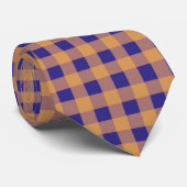 Royal Blue, Dusty Rose und Tan Gingham Pattern Krawatte (Gerollt)
