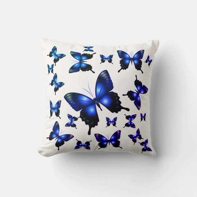 Royal Blue Elegant Whimsical Butterflies Kissen (Vorderseite)