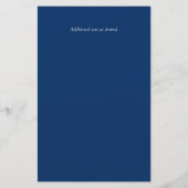 Royal Blue Floral Budget Hochzeit Einladung A9 (Rückseite)