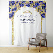 Royal Blue Floral Princess Gold Arch Quinceanera Wandteppich (Beispiel)