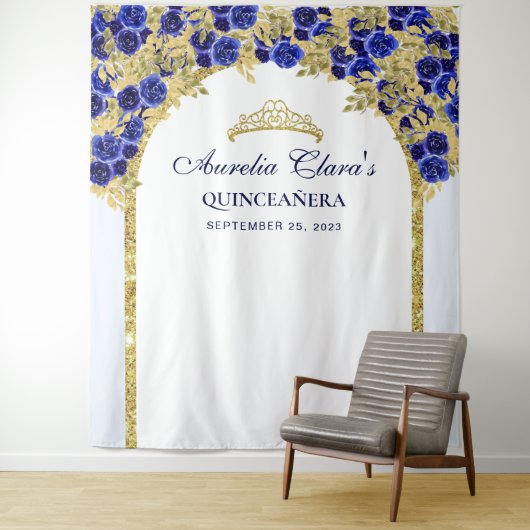 Royal Blue Floral Princess Gold Arch Quinceanera Wandteppich (Beispiel)