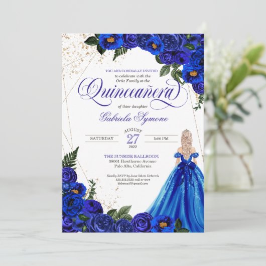Royal Blue Floral Rose & Gold Elegante Einladung (Stehend Vorderseite)