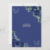 Royal Blue Floral Silver Quinceañera Butterfliegen Einladung (Rückseite)